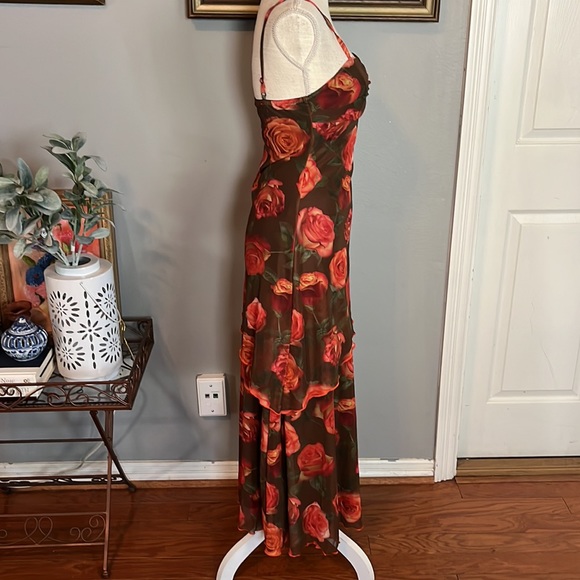Rose Print Mesh Layered Maxi Dress with Adjustable Straps/ Size Small - Picture 6 of 9